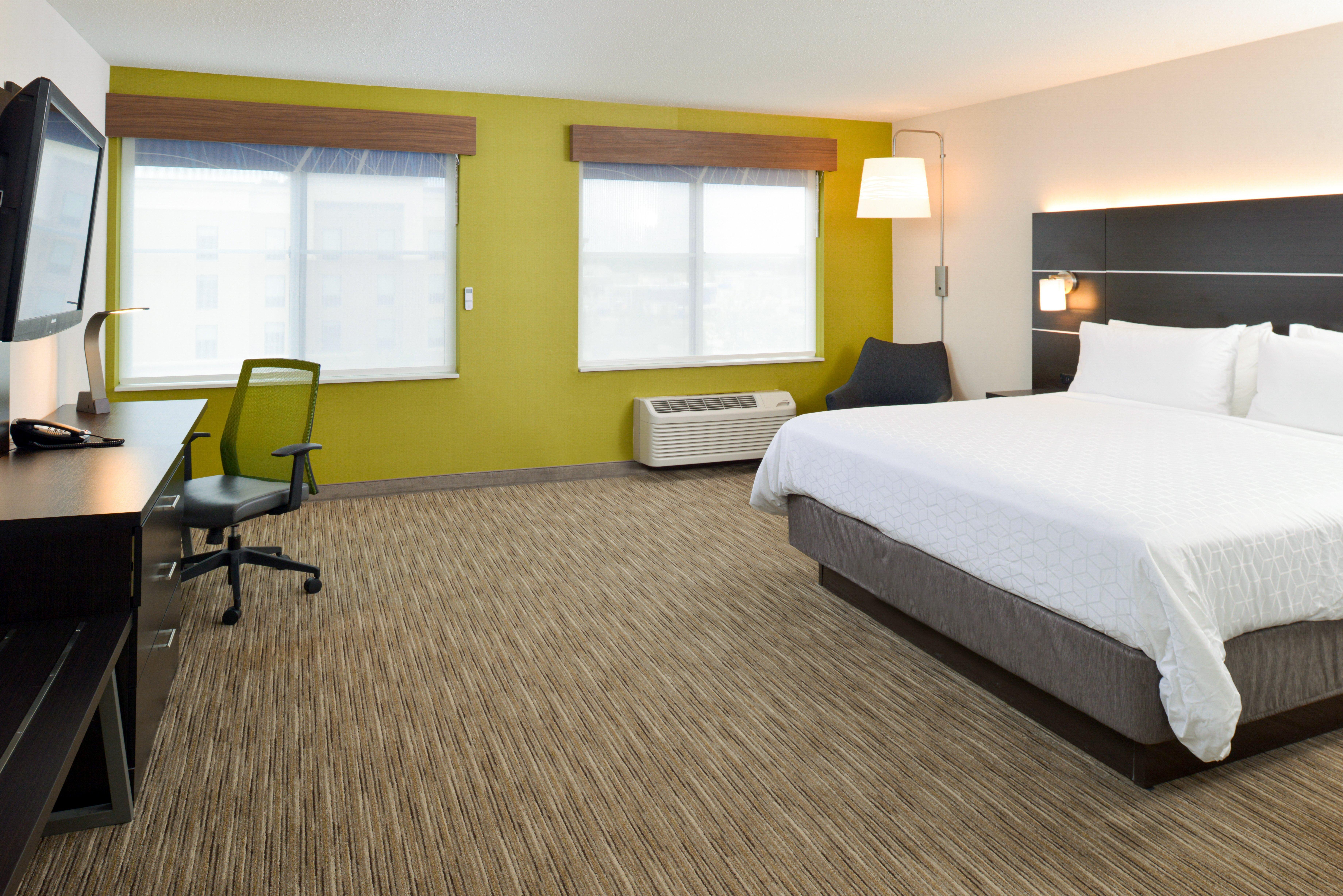 Holiday Inn Express Wixom By Ihg Exterior photo